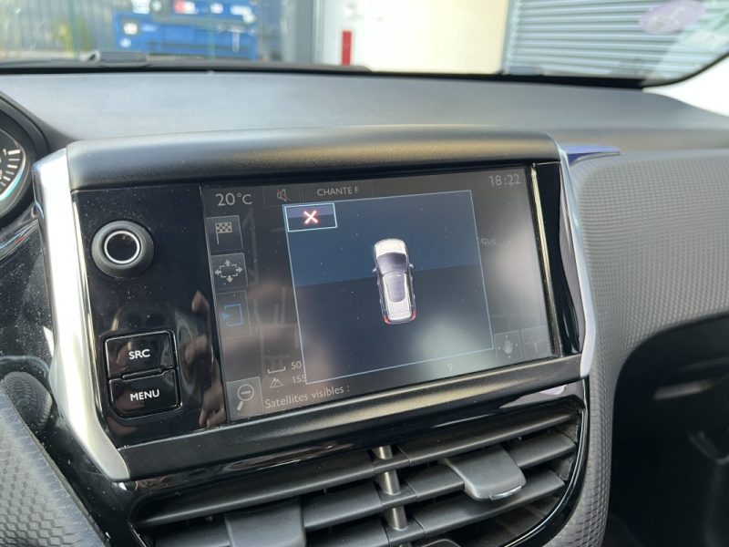 PEUGEOT 2008 1.2 110CH ALLURE / 1ÈRE MAIN - ENTRETIEN COMPLET PEUGEOT 