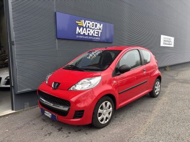 PEUGEOT 107 1.0 68CH 3P 2EME MAIN / SUIVI COMPLET PEUGEOT / MOTEUR A CHAINE 