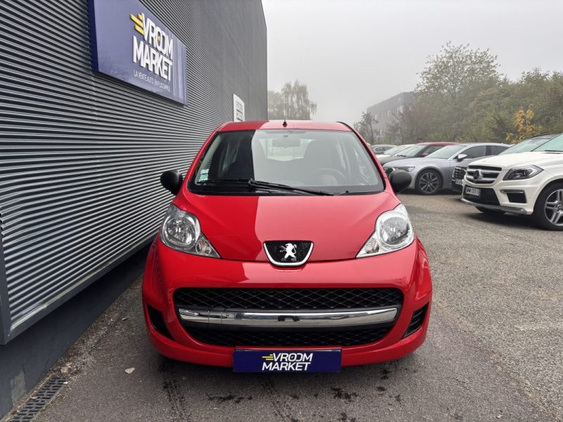 PEUGEOT 107 1.0 68CH 3P 2EME MAIN / SUIVI COMPLET PEUGEOT / MOTEUR A CHAINE 