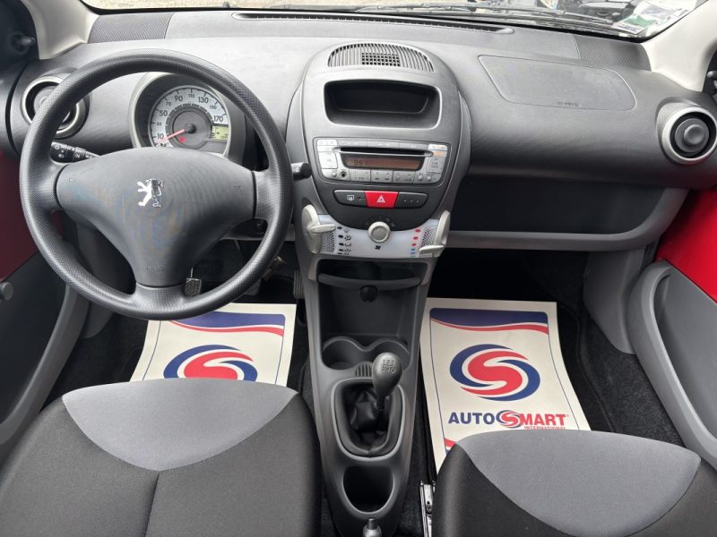 PEUGEOT 107 1.0 68CH 3P 2EME MAIN / SUIVI COMPLET PEUGEOT / MOTEUR A CHAINE 