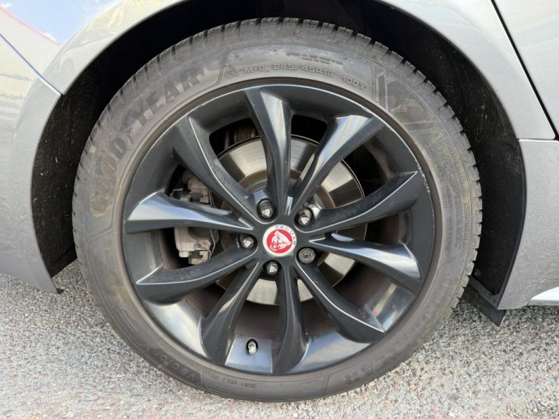 JAGUAR XF SPORTBRAKE 2.0D 180CV SPORTBRAKE 