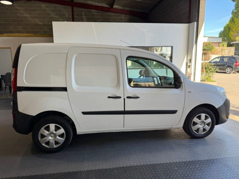 RENAULT KANGOO 1.5 DCI 75 1461CM3 75CV  2017