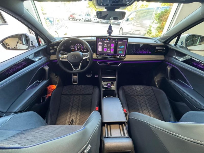 VOLKSWAGEN TIGUAN R-Line1.5 eTSI 150 DSG 2024 PACK BLACK 