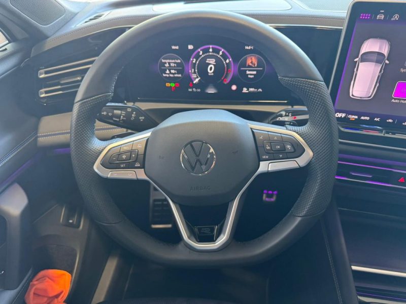 VOLKSWAGEN TIGUAN R-Line1.5 eTSI 150 DSG 2024 PACK BLACK 