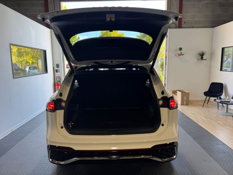 VOLKSWAGEN TIGUAN R-Line1.5 eTSI 150 DSG 2024 PACK BLACK 