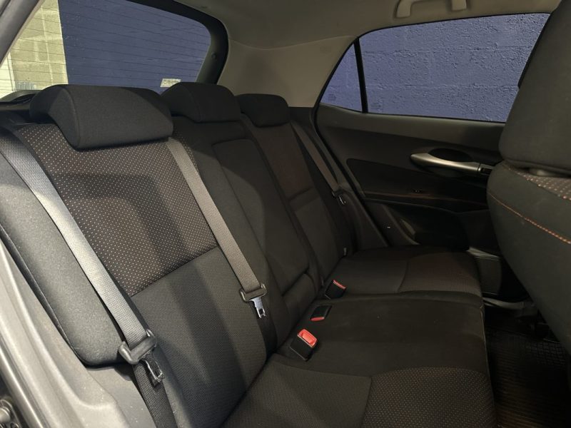 TOYOTA AURIS 2.0 D4D 126CH / MOTEUR A CHAINE / 2e MAIN