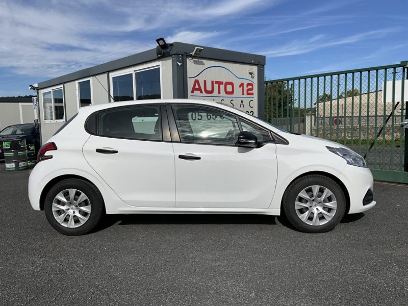PEUGEOT 208 1.6 BLUEHDI 75 CV PREMIUM 