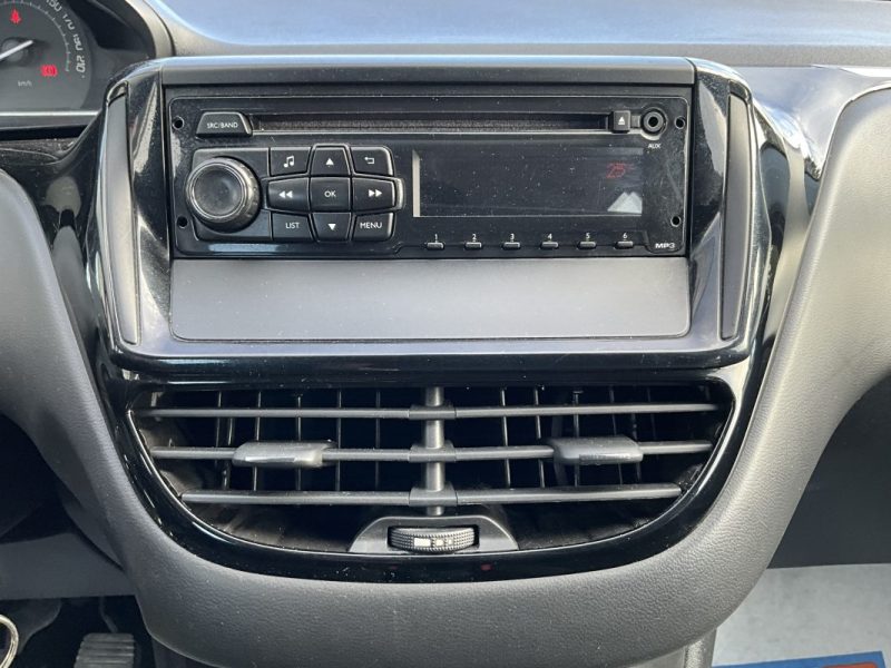 PEUGEOT 208 1.6 BLUEHDI 75 CV PREMIUM 