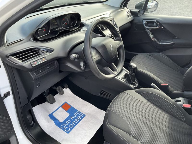 PEUGEOT 208 1.6 BLUEHDI 75 CV PREMIUM 