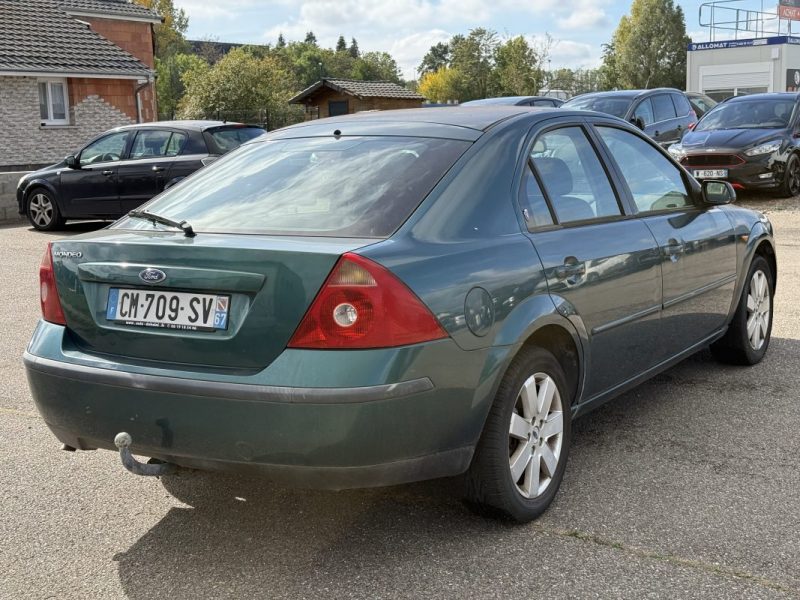 FORD MONDEO 2.0i 145ch 16V *En l'etat*