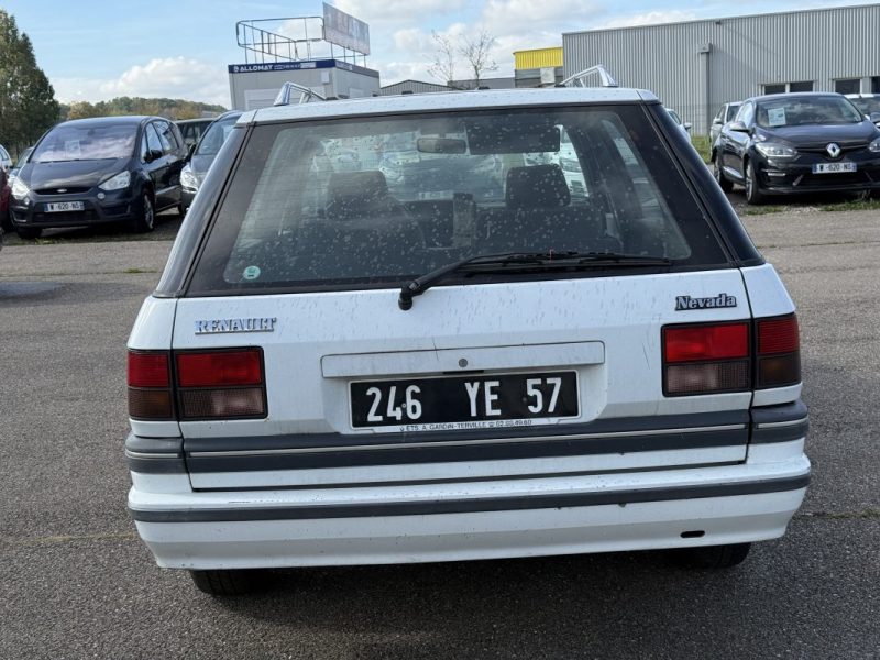 RENAULT R21 GTS 1.7I 90CH 2.MAIN 