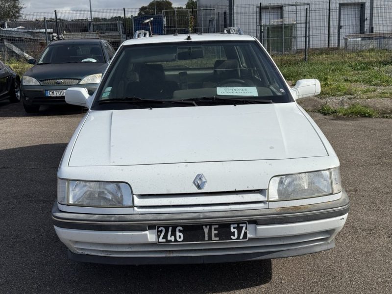 RENAULT R21 GTS 1.7I 90CH 2.MAIN 