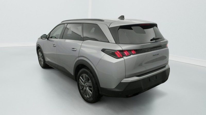 PEUGEOT 5008 HYBRID 145 E-DCS6 ALLURE 2025