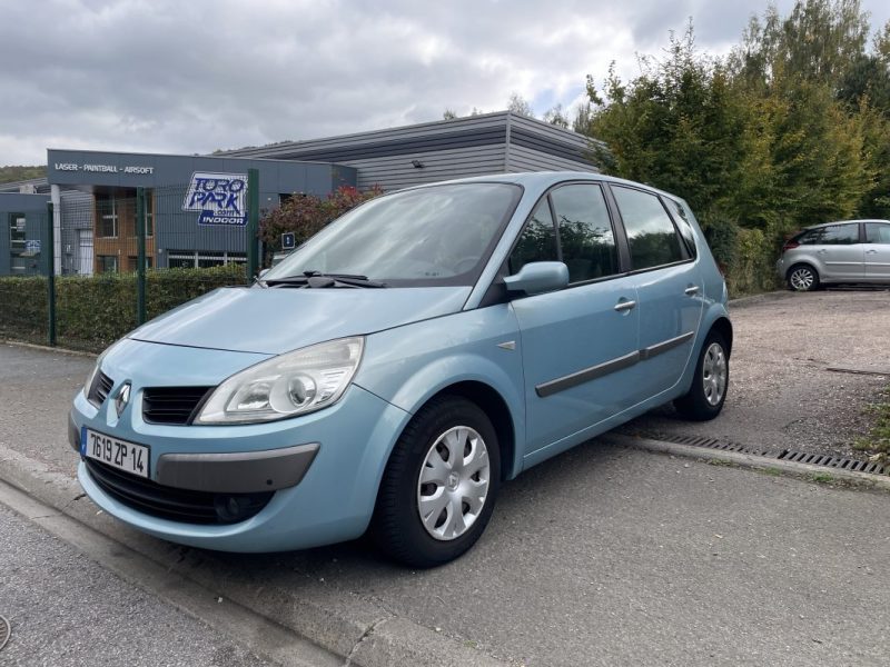 RENAULT MEGANE SCENIC II LATITUDE 1.5DCI 105CH 