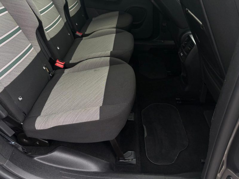 CITROËN BERLINGO 1.2 PureTech 110Ch XTR +🚐🍏 CarPlay / Caméra 📹 Reprise 🔄 Garantie 6 mois ✅