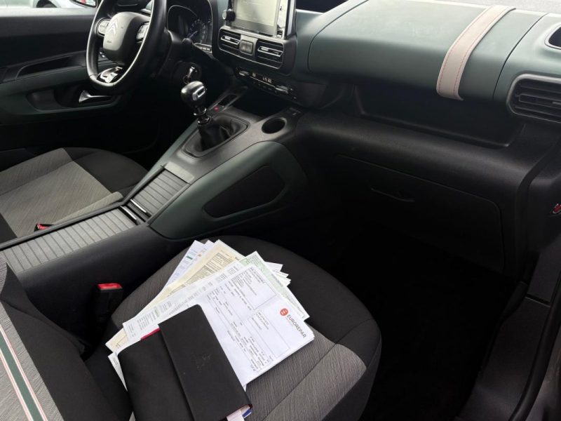 CITROËN BERLINGO 1.2 PureTech 110Ch XTR +🚐🍏 CarPlay / Caméra 📹 Reprise 🔄 Garantie 6 mois ✅