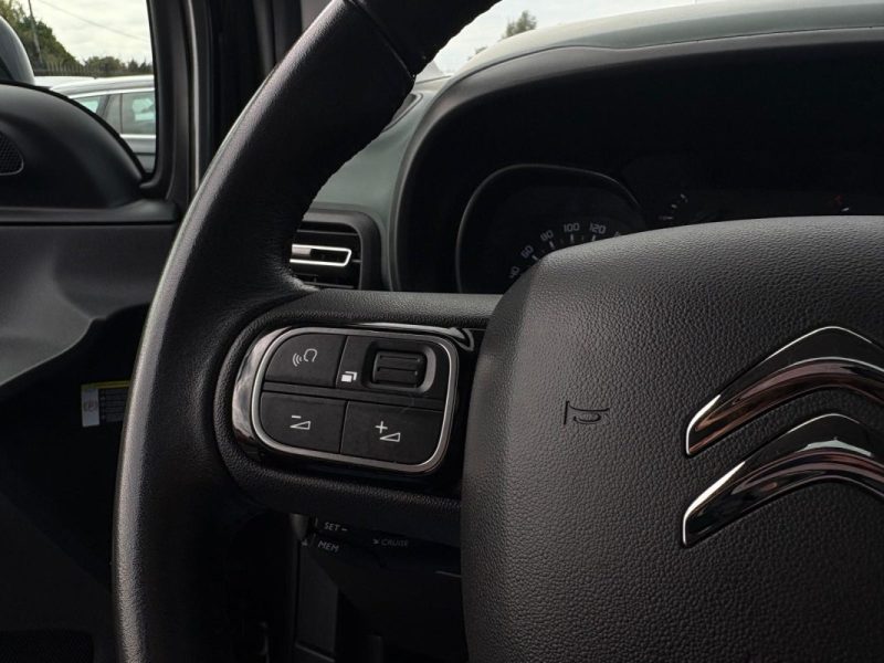 CITROËN BERLINGO 1.2 PureTech 110Ch XTR +🚐🍏 CarPlay / Caméra 📹 Reprise 🔄 Garantie 6 mois ✅