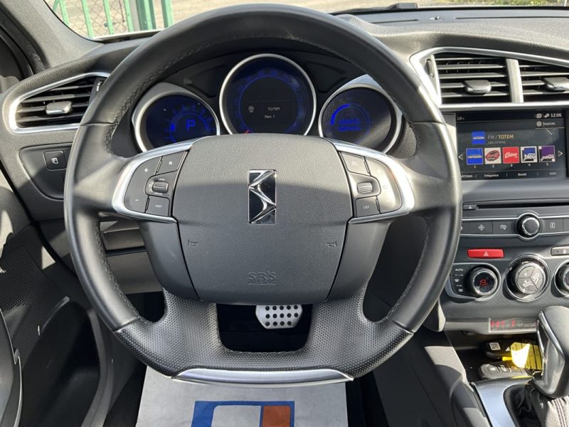 DS DS 4  1,6 BLUE-HDI 120 CV SO-CHIC *Boîte automatique