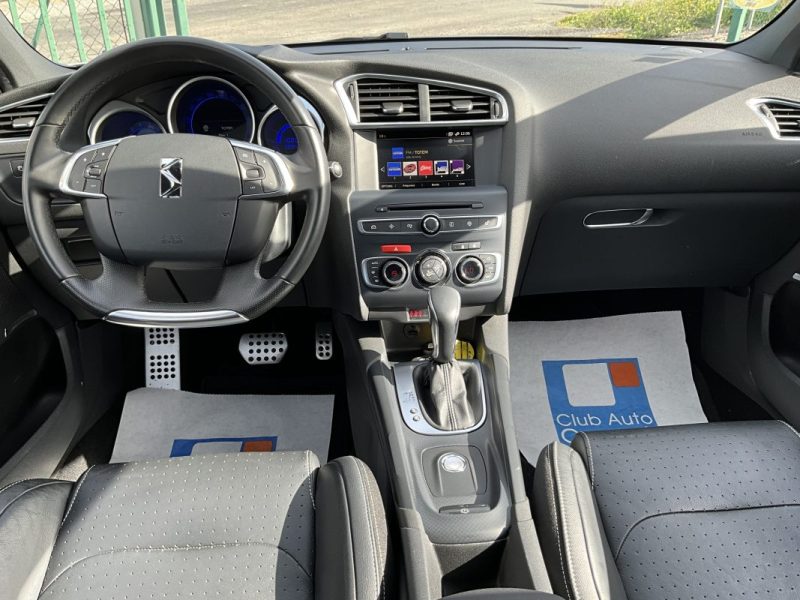 DS DS 4  1,6 BLUE-HDI 120 CV SO-CHIC *Boîte automatique