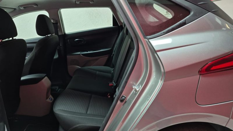 HYUNDAI I 20 BERLINE 1.0 100ch 48V BUSINESS/1 ERE MAIN/EXPORT ALGERIE TUNISIE 12490 HT