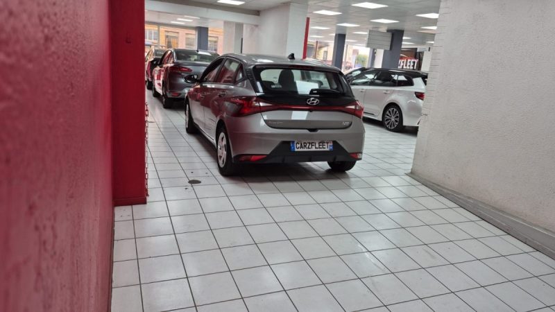 HYUNDAI I 20 BERLINE 1.0 100ch 48V BUSINESS/1 ERE MAIN/EXPORT ALGERIE TUNISIE 12490 HT