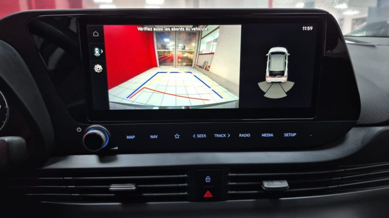 HYUNDAI I 20 BERLINE 1.0 100ch 48V BUSINESS/1 ERE MAIN/EXPORT ALGERIE TUNISIE 12490 HT
