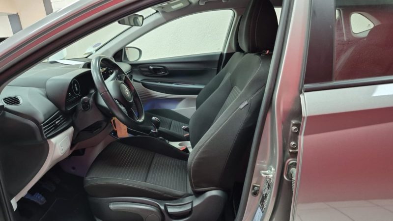 HYUNDAI I 20 BERLINE 1.0 100ch 48V BUSINESS/1 ERE MAIN/EXPORT ALGERIE TUNISIE 12490 HT