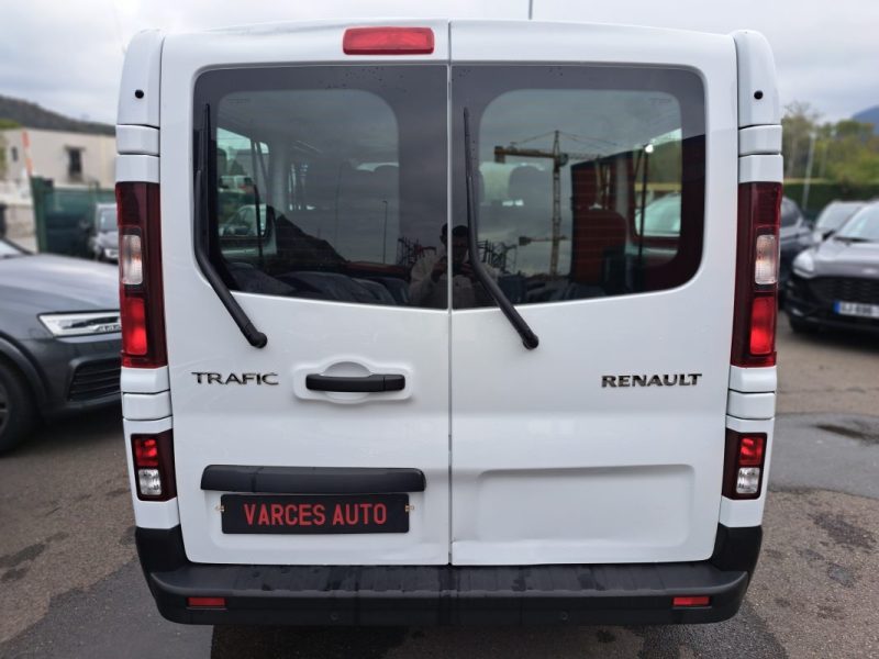 RENAULT TRAFIC L2 2.0 DCI 150CV PASSENGER 9 PLACES TVA RECUPERABLE