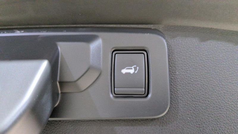 Renault Symbioz E-tech full hybrid 160 ch techno + hayon mains libres