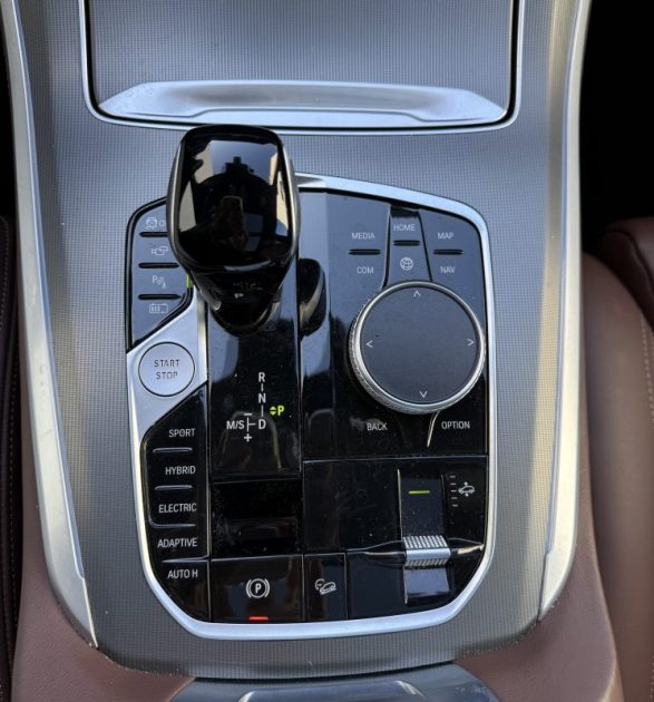 B.M.W. X5 XDRIVE 45E 394 CV PACK M / ATTELAGE / HUD / ORIGINE FRANCE 