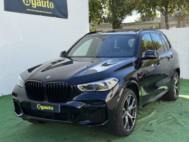 B.M.W. X5 XDRIVE 45E 394 CV PACK M / ATTELAGE / HUD / ORIGINE FRANCE 