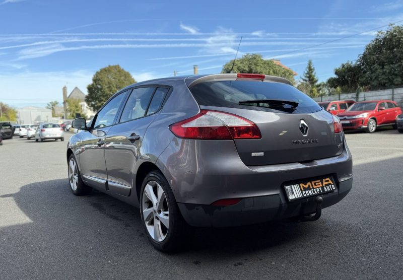 RENAULT MEGANE 1.5 DCI 110CH FAP AUTHENTIQUE ECO² 2013