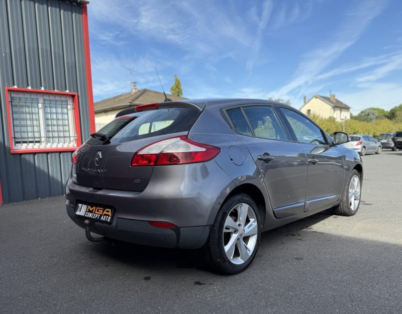 RENAULT MEGANE 1.5 DCI 110CH FAP AUTHENTIQUE ECO² 2013