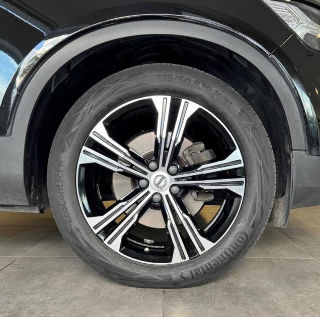 VOLVO XC 40 2019 D4 AWD 190ch R-Design Geartronic 8