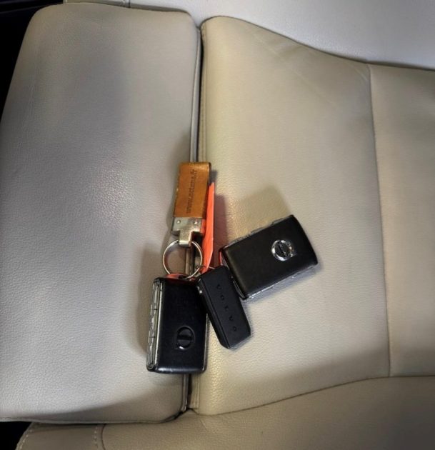 VOLVO XC 40 2019 D4 AWD 190ch R-Design Geartronic 8