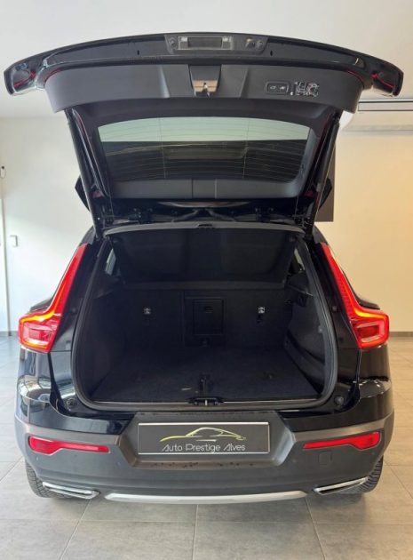 VOLVO XC 40 2019 D4 AWD 190ch R-Design Geartronic 8