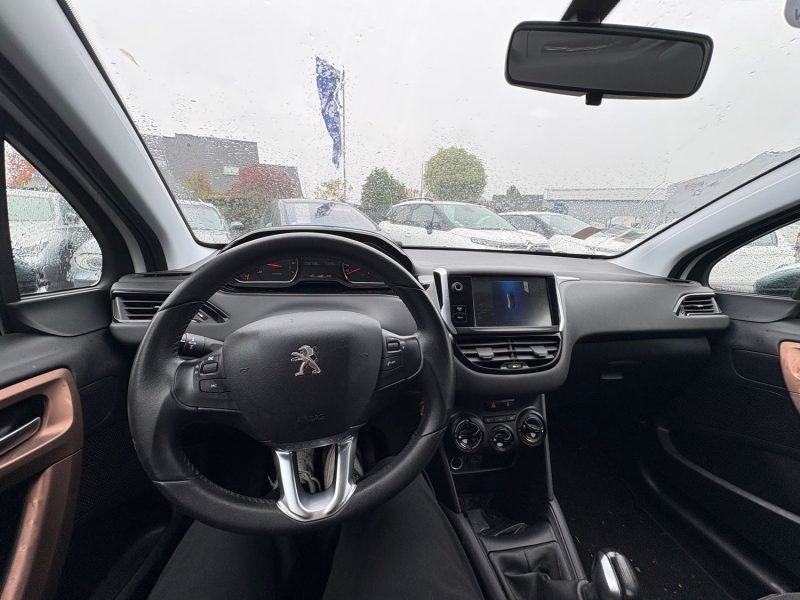 PEUGEOT 208 1.2 VTI ALLURE 5P 2014