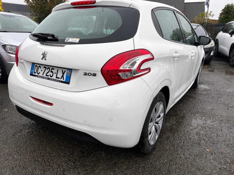 PEUGEOT 208 1.2 VTI ALLURE 5P 2014