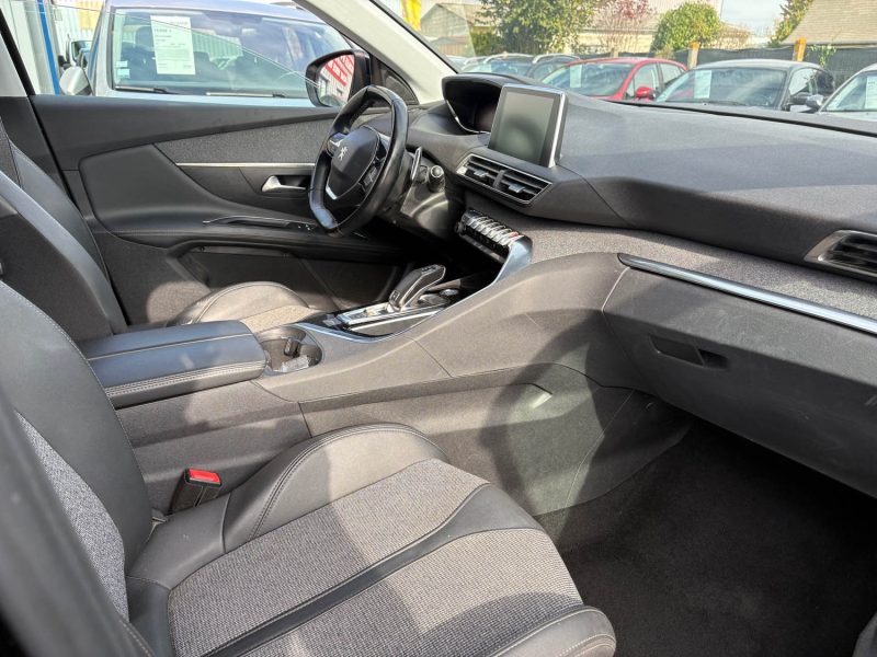 PEUGEOT 3008 1.5 BLUEHDI 130CH ALLURE  EAT8 2019