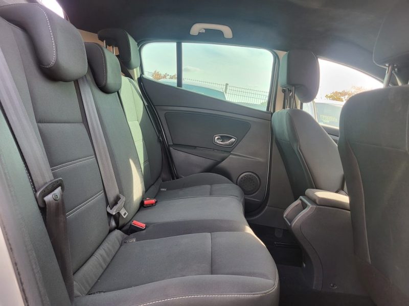 RENAULT MEGANE 3 1.2 TCe 115 cv - GARANTIE