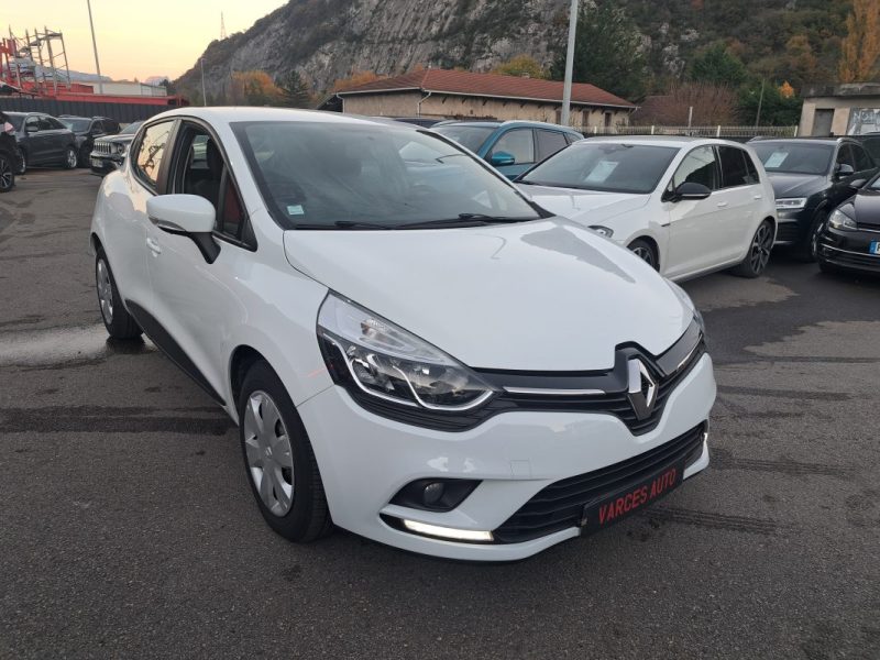 RENAULT CLIO 1.5 DCI 75CH FAIBLE KM ECRAN GPS 