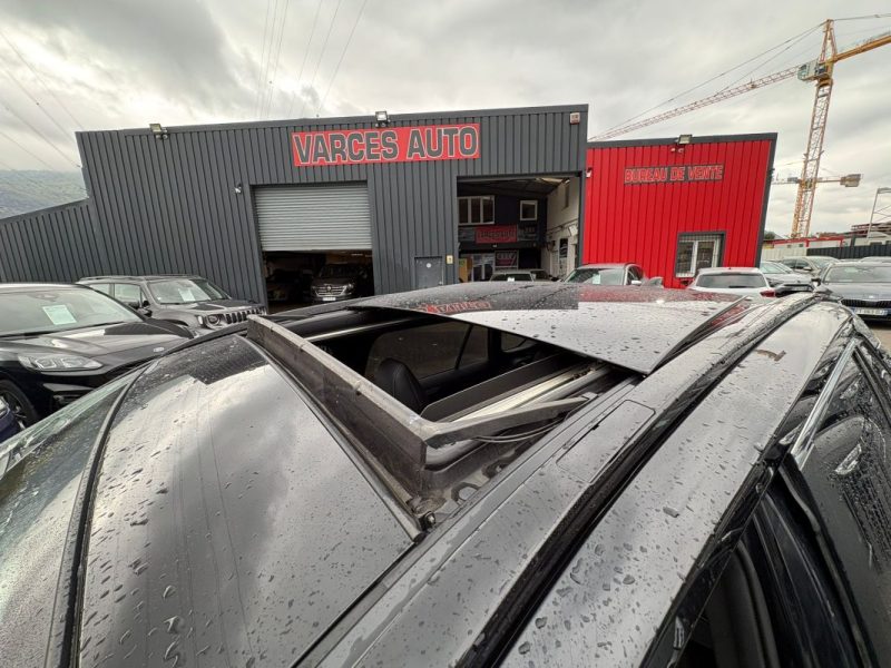 TOYOTA RAV4 2.5 HYBRIDE AWD 4x4 BLACK EDITION TOIT OUVRANT PANORAMIQUE