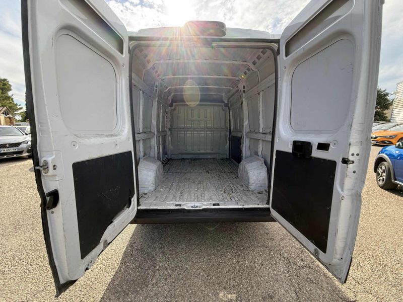 FIAT DUCATO CAMIONNETTE 3.3 MH2 2.3 MULTIJET 130CH PACK PRO NAV 2019