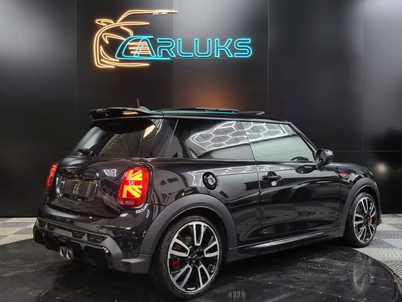 MINI COOPER JOHN COOPER WORKS 2.0i JCW 213 ch