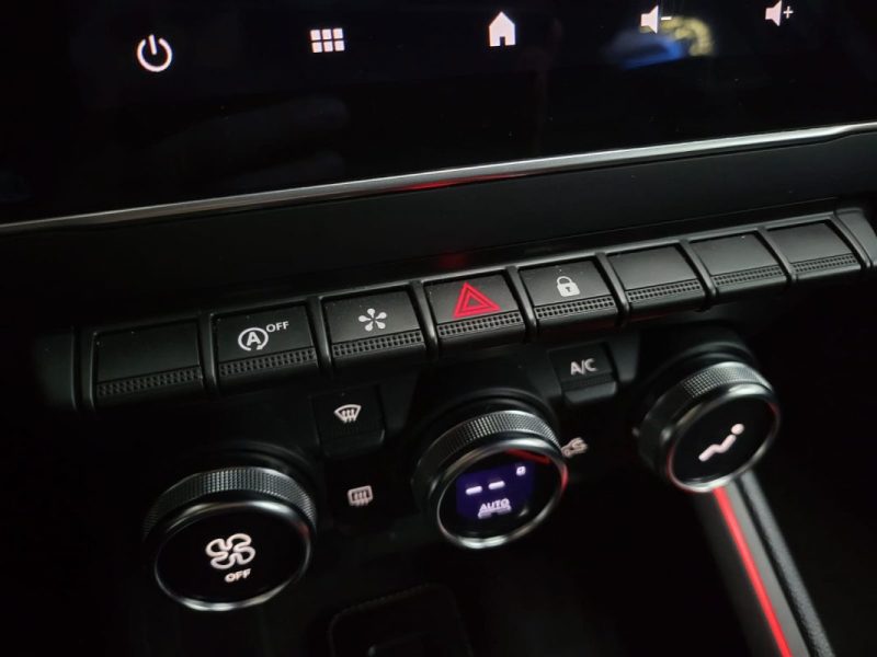 RENAULT CLIO 1.0 TCe INTENS 90 cv 