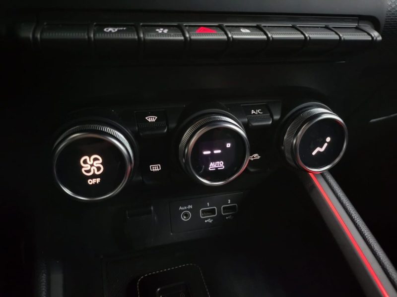 RENAULT CLIO 1.0 TCe INTENS 90 cv 