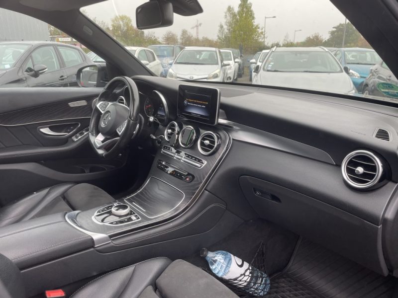 MERCEDES GLC 220D 4Matic 9G-Tronic Sportline Pack AMG / Entretien Mercedes - Toit Ouvrant - Siège Ch