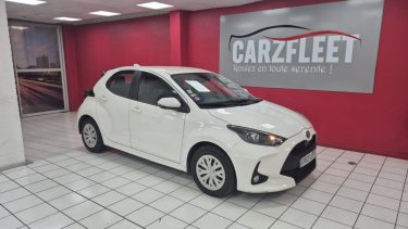 TOYOTA YARIS BERLINE 116CV DYNAMIC BUSINESS/1 ERE MAIN/TVA RECUP 2022