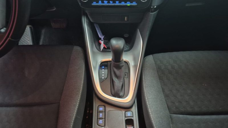 TOYOTA YARIS BERLINE 116CV DYNAMIC BUSINESS/1 ERE MAIN/TVA RECUP 2022