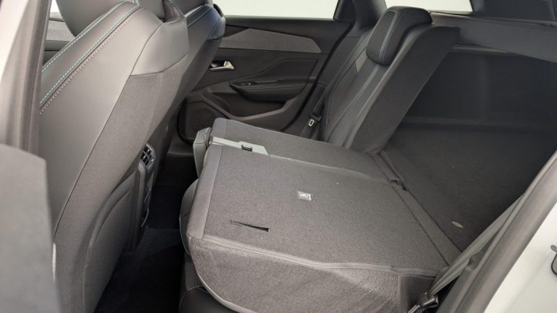 PEUGEOT 308  SW BLUEHDI 130CH S S EAT8 ALLURE 2025